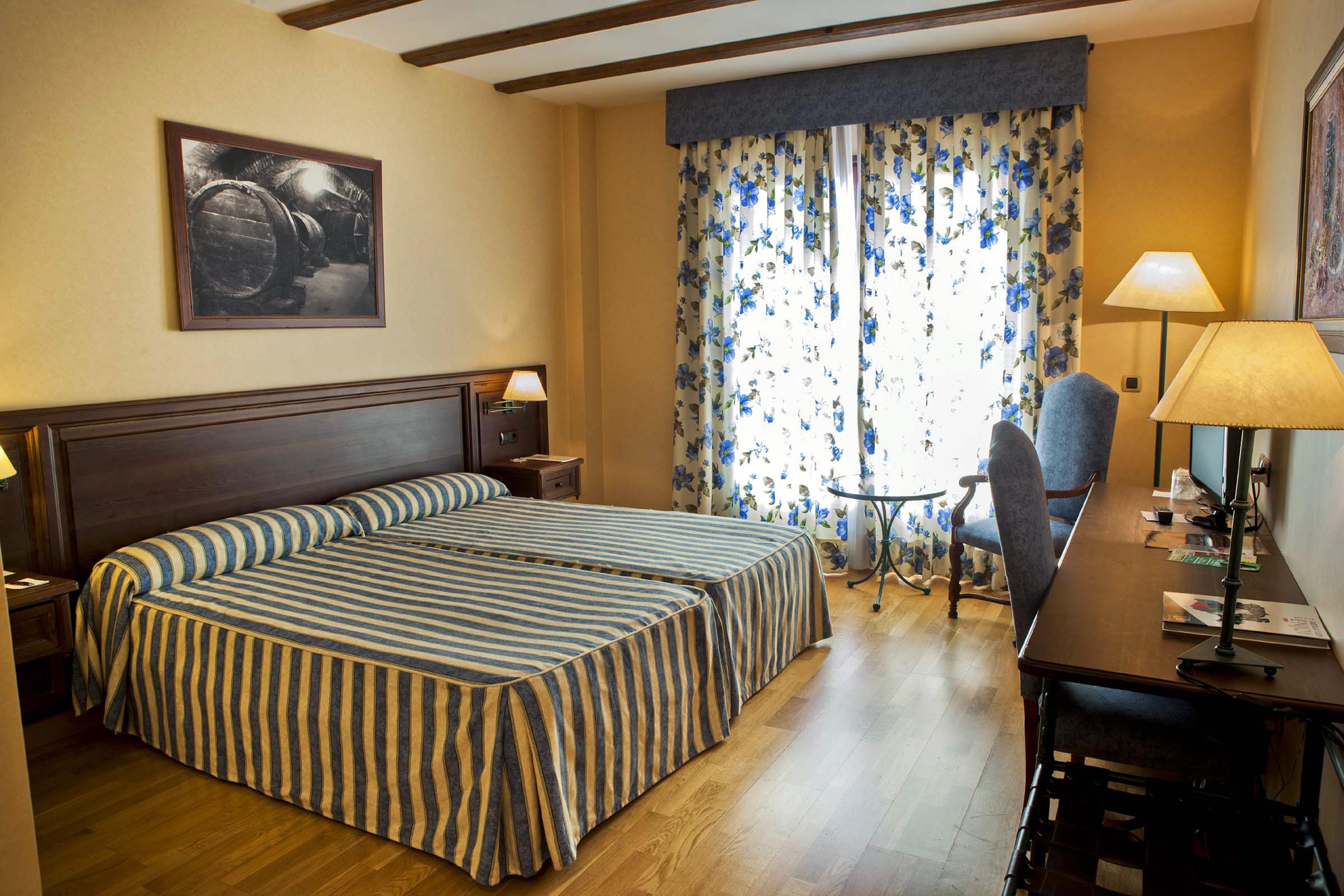 Hotel Spa Tudanca Aranda Fuentespina Exteriör bild
